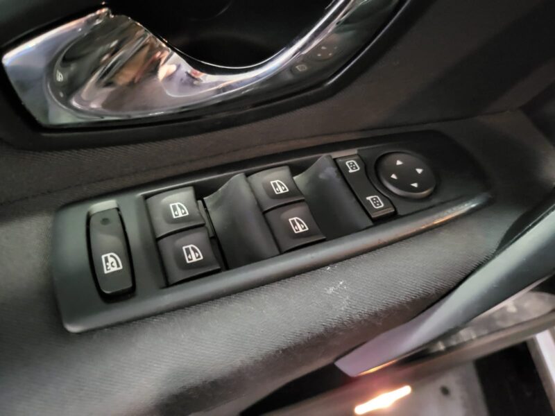 RENAULT MEGANE III 1.5 dCi 110cv Business EDC 84000kms // RADAR AV-AR/BLUETOOTH/ATTELAGE