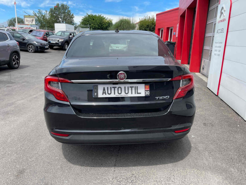 FIAT TIPO A trois volumes 2019