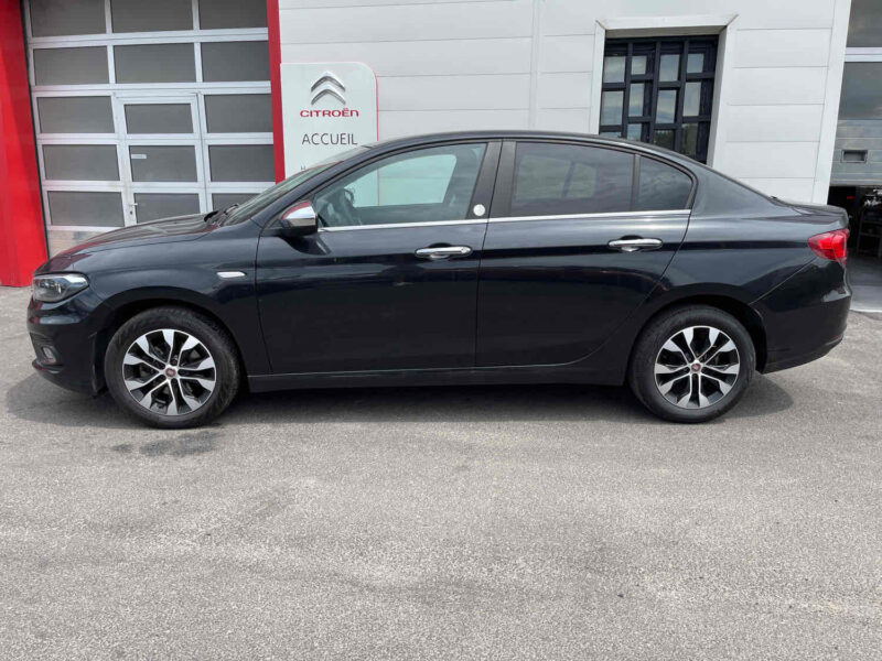 FIAT TIPO A trois volumes 2019