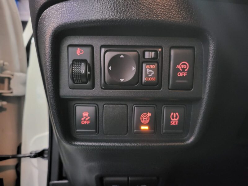 NISSAN JUKE 1.2 DIG-T 115cv Connect Edition BVM6 // CAMERA 360°/BLUETOOTH/GPS