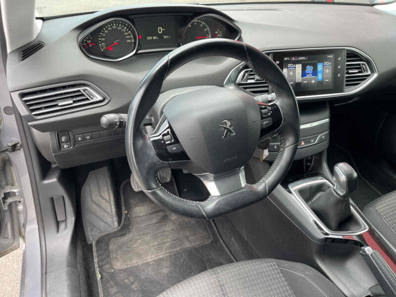 PEUGEOT 308 II 2016