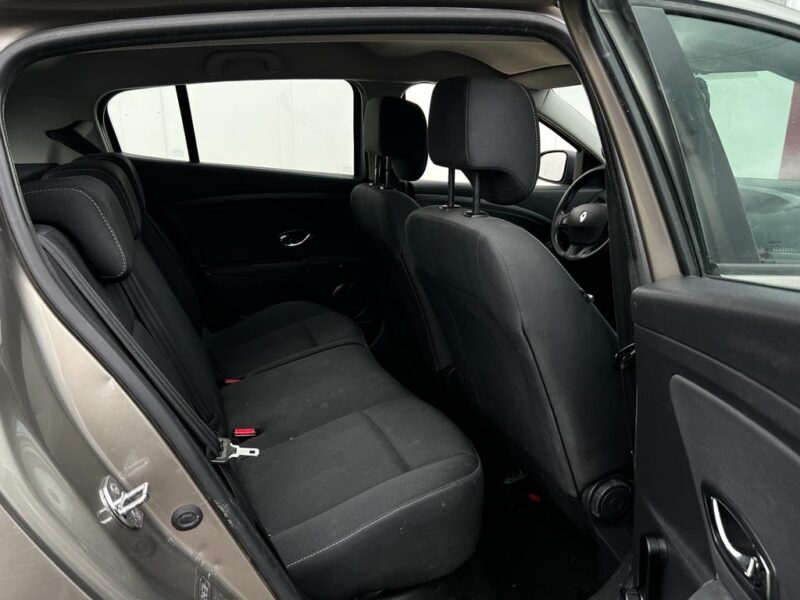 RENAULT MEGANE III 2013