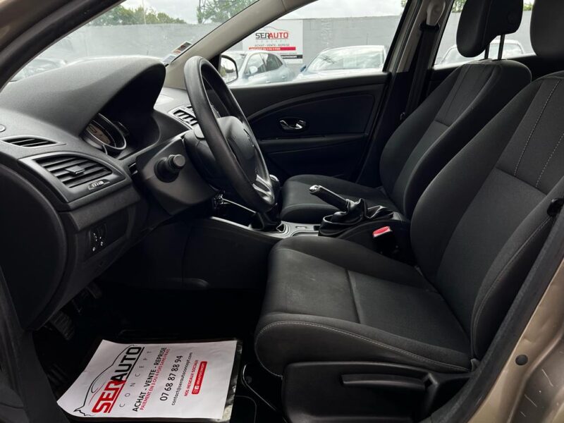 RENAULT MEGANE III 2013