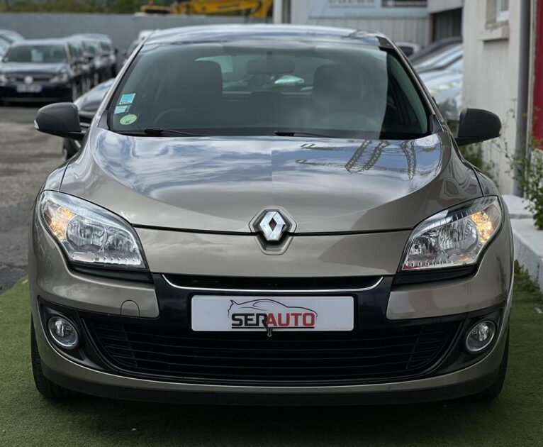 RENAULT MEGANE III 2013
