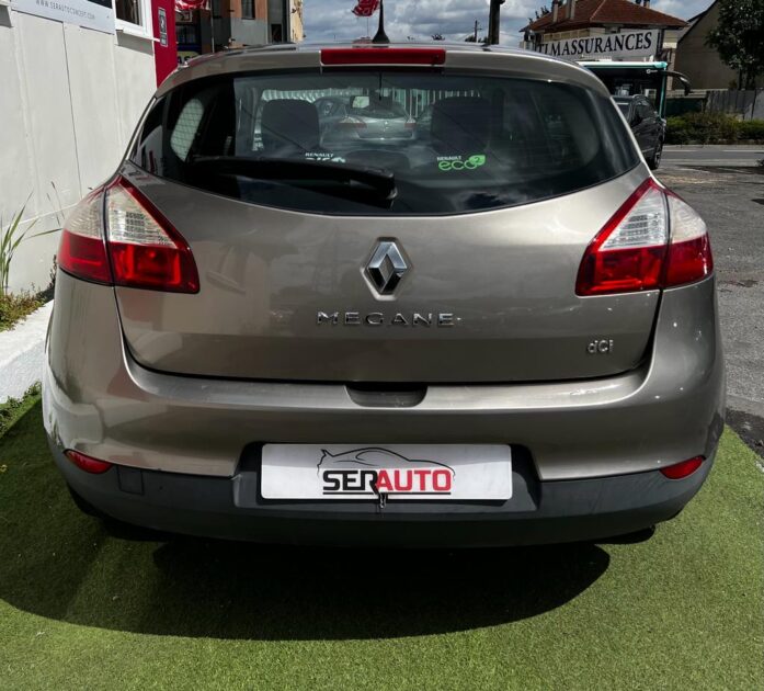 RENAULT MEGANE III 2013