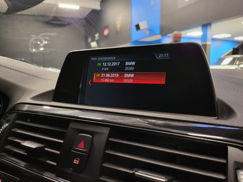 BMW SERIE 1 116 d SPORT 116cv / CARPLAY / FULL LED / RADARS AV AR