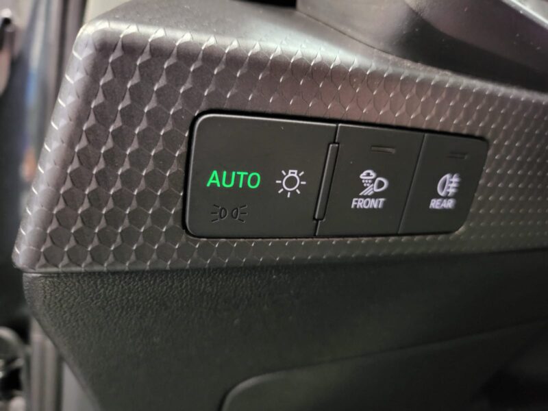 AUDI A1 SPORTBACK 30 TFSI 110cv Advanced S-Tronic7 1ère Main // APPLE CARPLAY/RADAR-AR/PHARES LEDS