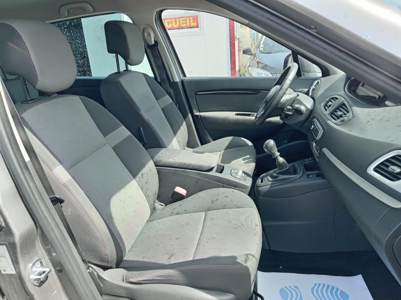 RENAULT SCÉNIC III 2014