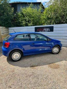 VOLKSWAGEN POLO V 2010