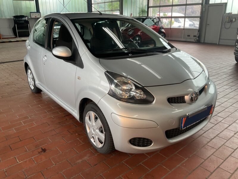 Toyota AYGO 1. VVT-i 68ch automatique