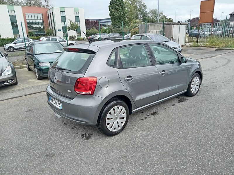 VOLKSWAGEN POLO V 2011