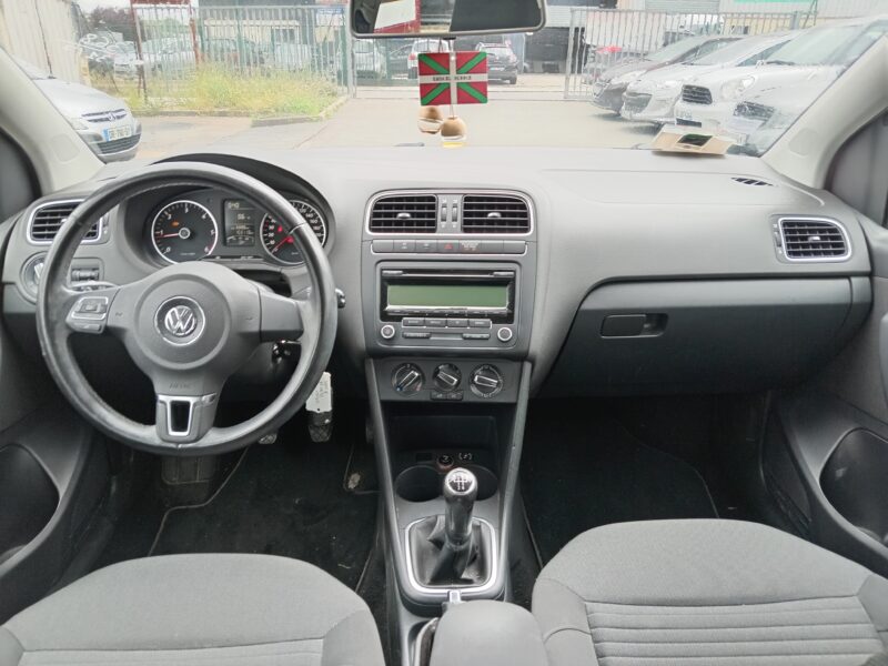 VOLKSWAGEN POLO V 2011