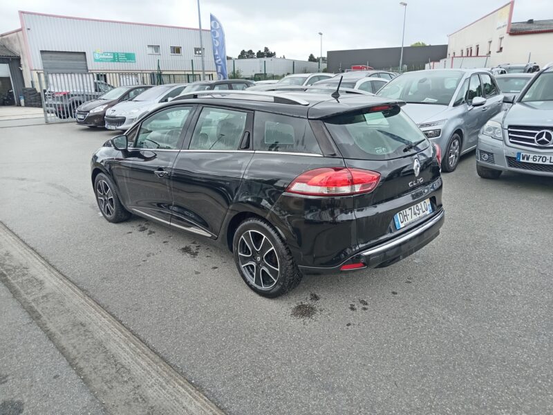 RENAULT CLIO IV Grandtour 2013