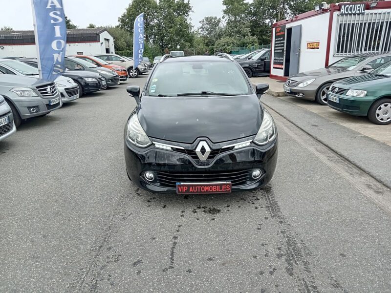 RENAULT CLIO IV Grandtour 2013