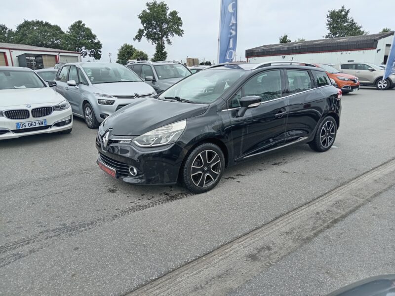 RENAULT CLIO IV Grandtour 2013