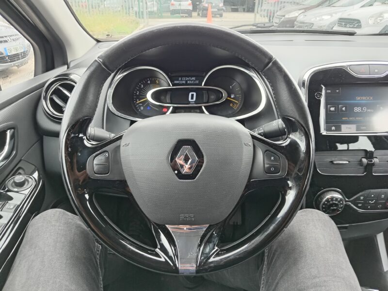 RENAULT CLIO IV Grandtour 2013