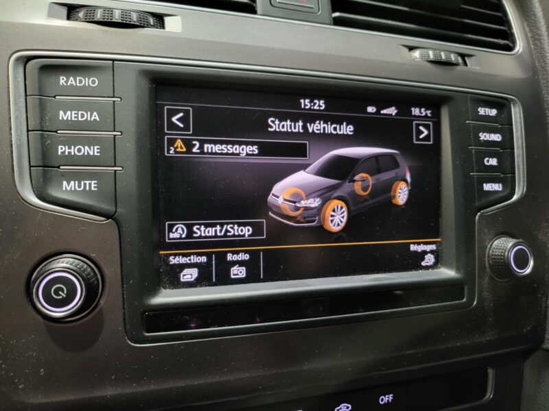 VOLKSWAGEN GOLF VII 1.2 TSI 110cv Confortline Bluemotion BVM6 // BLUETOOTH/RADAR-AV-AR/START-STOP