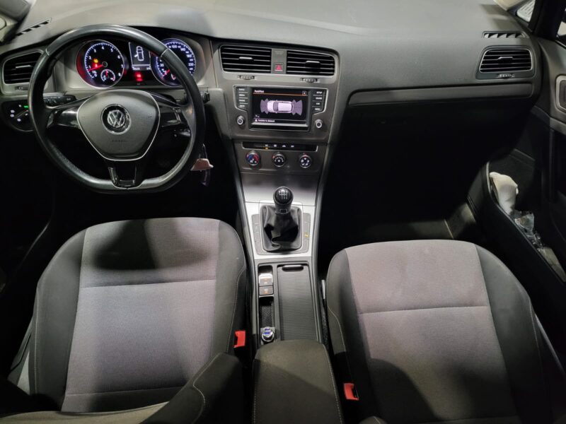 VOLKSWAGEN GOLF VII 1.2 TSI 110cv Confortline Bluemotion BVM6 // BLUETOOTH/RADAR-AV-AR/START-STOP