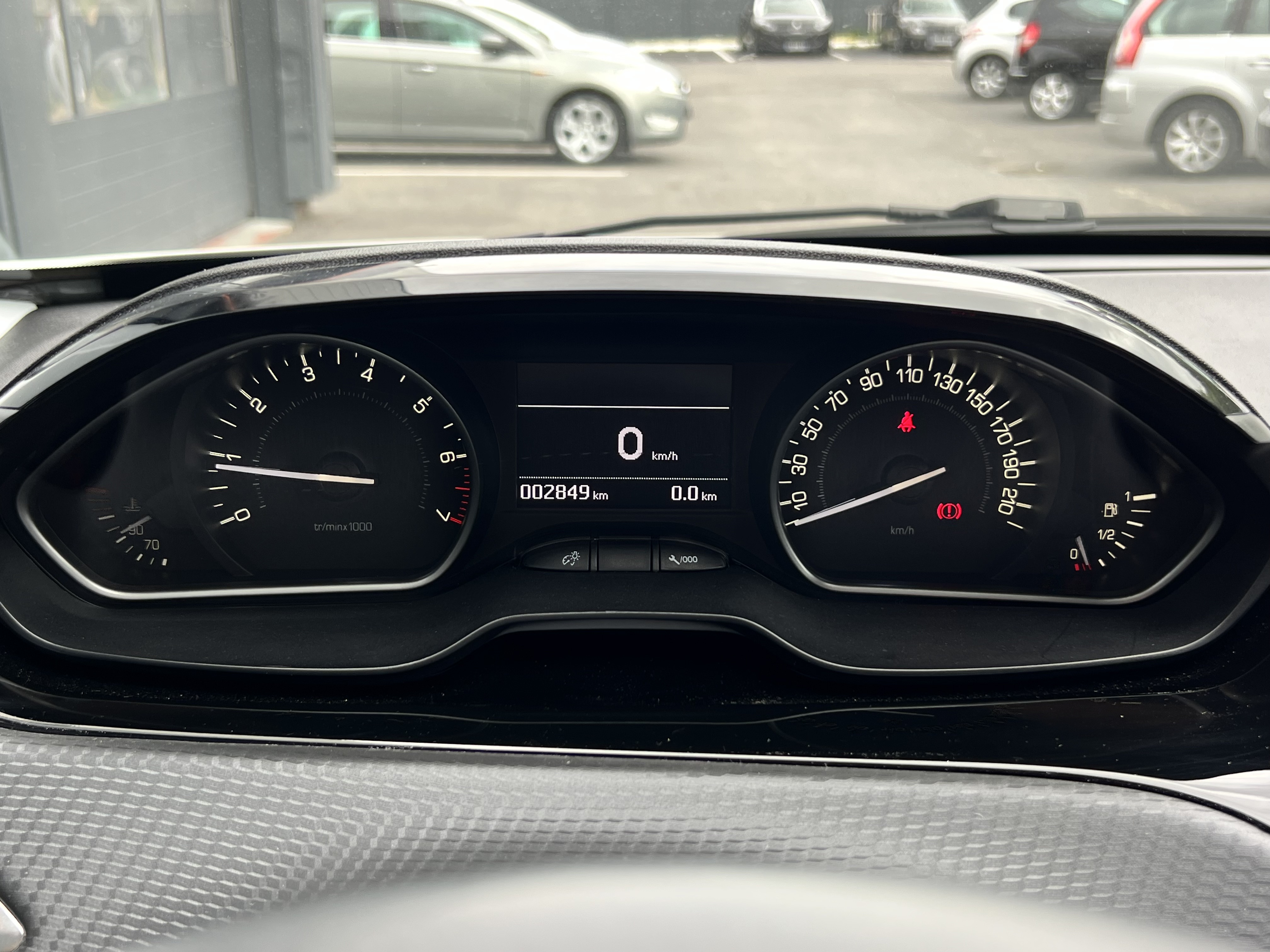 PEUGEOT 208 PHASE 2 II TECH EDITION 1.2 110 APPLE CARPLAY CAMERA / 2849 Kms 1ERE MAIN - Garantie1an
