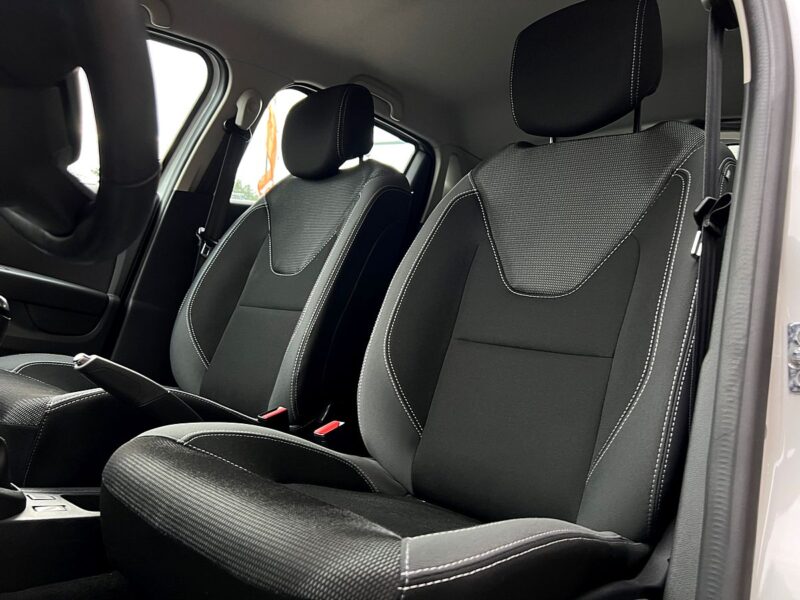 RENAULT CLIO 4 IV PHASE 2 0.9 TCE 90 Cv 5 PLACES GPS BLUETOOTH / 10 500 Kms CRIT AIR 1 - Garantie1an