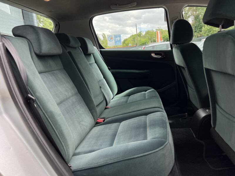 PEUGEOT 307 1.6 110 Cv 5 PORTES / 83 100 Kms - Garantie1an