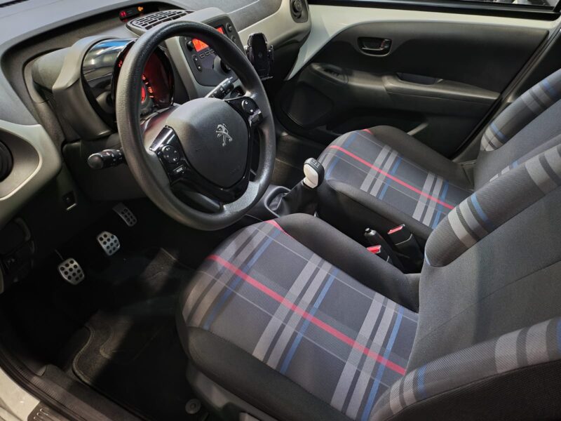 PEUGEOT 108 1.0 VTi 69cv ACTIVE 5 PORTES / 2e MAIN / CLIM / BLUETOOTH / SUIVI PEUGEOT