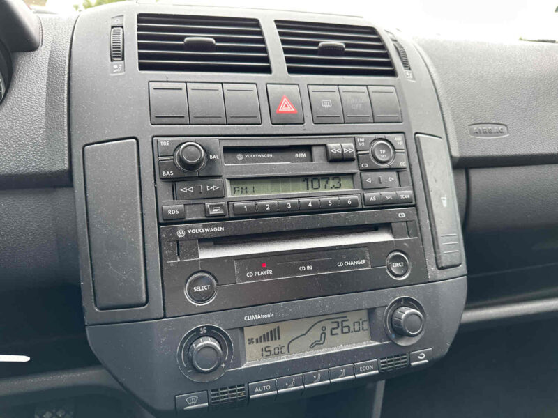 VOLKSWAGEN POLO 2005