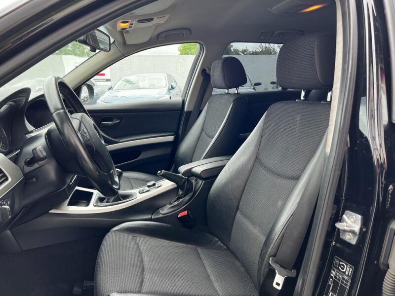 B.M.W. SERIE 3 E91 2010