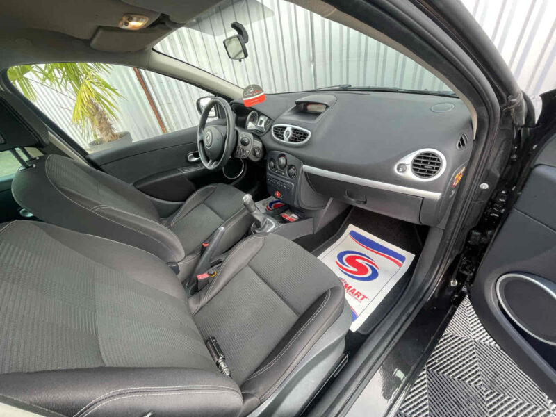 RENAULT CLIO III 2011