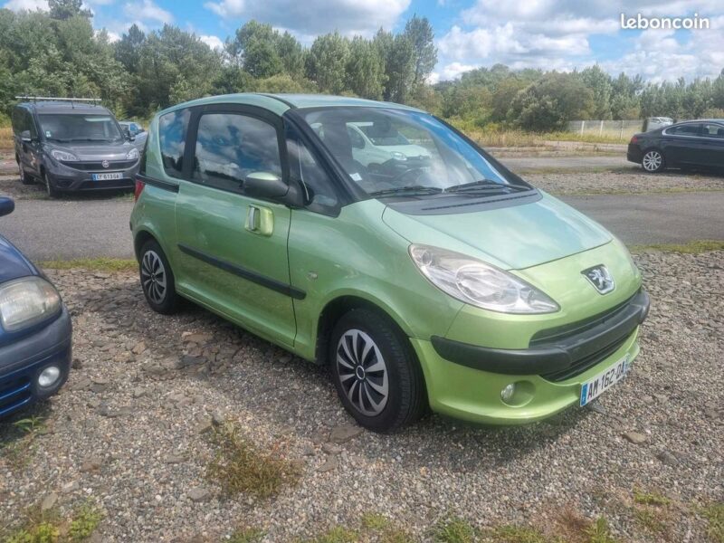 PEUGEOT 1007 2005
