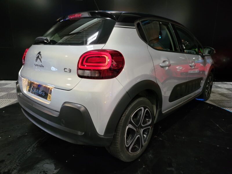 CITROEN C3 III 1.2 PureTech 82cv Shine 5p // APPLE CARPLAY/MIRROR LINK/RADAR DE RECUL