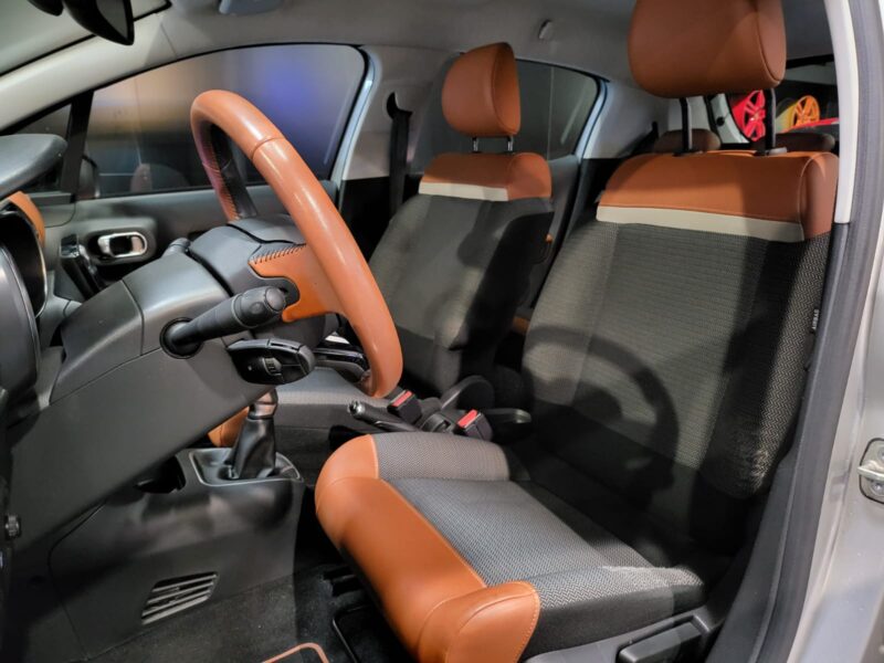 CITROEN C3 III 1.2 PureTech 82cv Shine 5p // APPLE CARPLAY/MIRROR LINK/RADAR DE RECUL