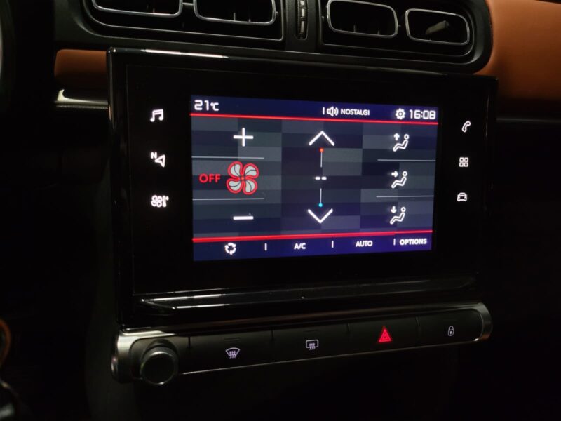 CITROEN C3 III 1.2 PureTech 82cv Shine 5p // APPLE CARPLAY/MIRROR LINK/RADAR DE RECUL