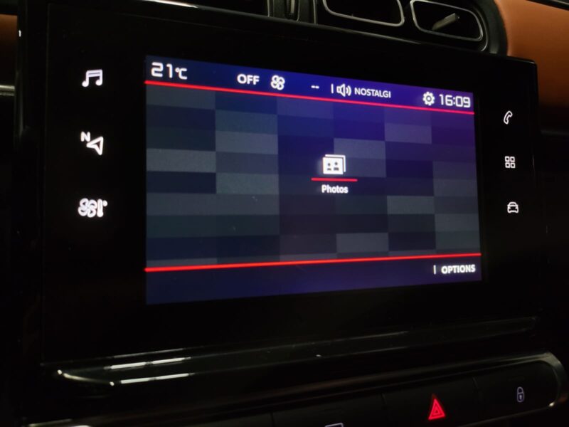 CITROEN C3 III 1.2 PureTech 82cv Shine 5p // APPLE CARPLAY/MIRROR LINK/RADAR DE RECUL