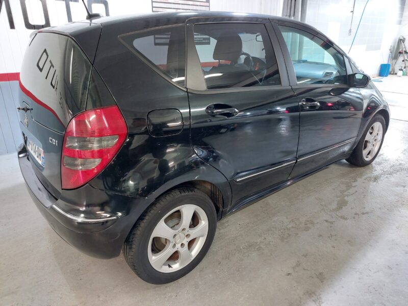 MERCEDES CLASSE A 200 BVA