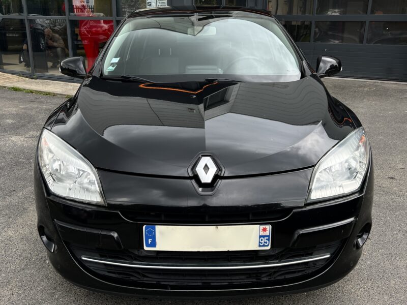 RENAULT MEGANE 3 III 1.9 DCI 130 XV DE FRANCE / GPS BLUETOOTH CLE MAIN LIBRE 5 Pts - Garantie1an