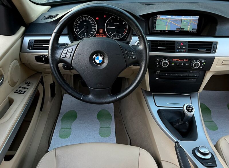 BMW SERIE 3 E90 BERLINE 318D 2.0 122 Cv Finition LUXE / 73 700 Kms CUIR GPS - Garantie1an