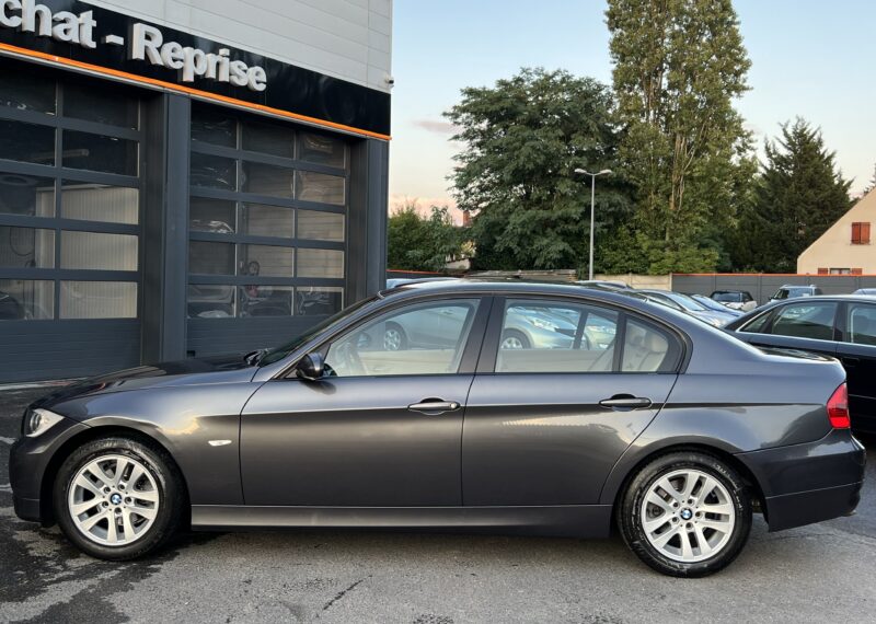 BMW SERIE 3 E90 BERLINE 318D 2.0 122 Cv Finition LUXE / 73 700 Kms CUIR GPS - Garantie1an