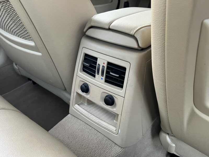 BMW SERIE 3 E90 BERLINE 318D 2.0 122 Cv Finition LUXE / 73 700 Kms CUIR GPS - Garantie1an