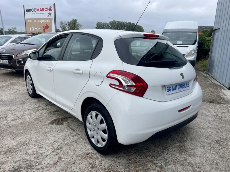 PEUGEOT 208 I 2013