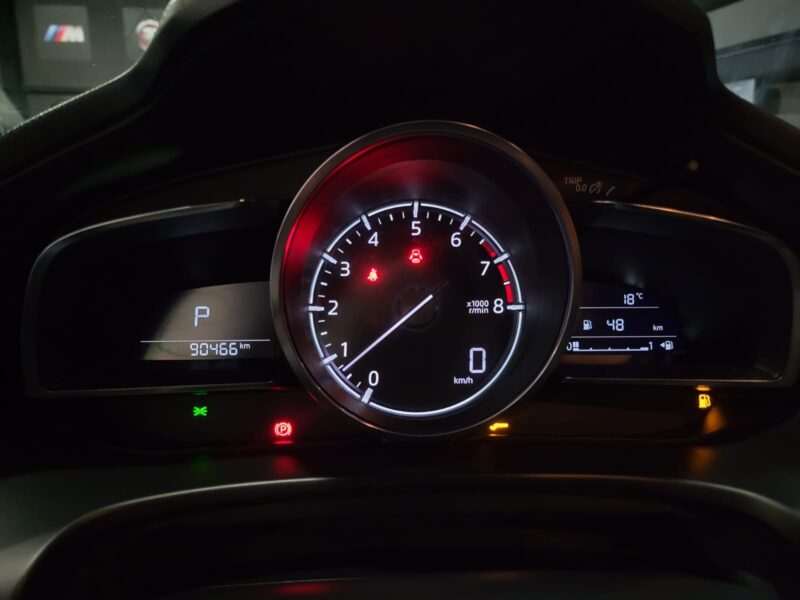 MAZDA 3 2.0 SKYACTIV-G 120cv Dynamique BVA // CAMEA DE RECUL/SIEGES CHAUFFANTS/SONO BOSE/VOLANT CHAU