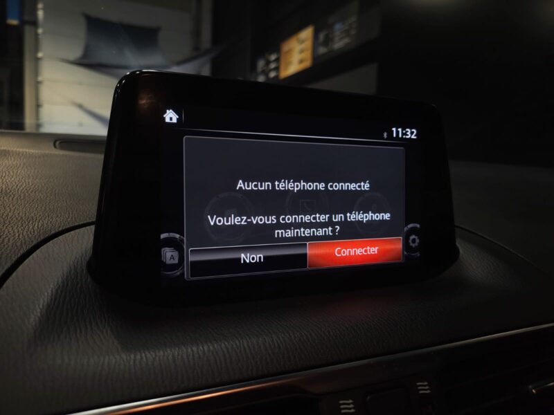 MAZDA 3 2.0 SKYACTIV-G 120cv Dynamique BVA // CAMEA DE RECUL/SIEGES CHAUFFANTS/SONO BOSE/VOLANT CHAU