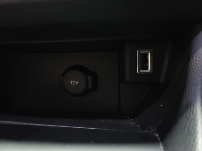 PEUGEOT 308 II 1.2 THP 130cv Allure BVM6 // APPLE CARPLAY/MIRROR LINK/ANDROID AUTO