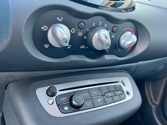 RENAULT TWINGO 1,2 DYNAMIQUE AUTOMATIQUE 2012