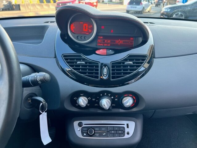 RENAULT TWINGO 1,2 DYNAMIQUE AUTOMATIQUE 2012