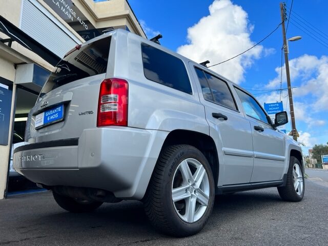 JEEP PATRIOT 2,4L 170CH LIMITED AUTOMATIQUE 2008