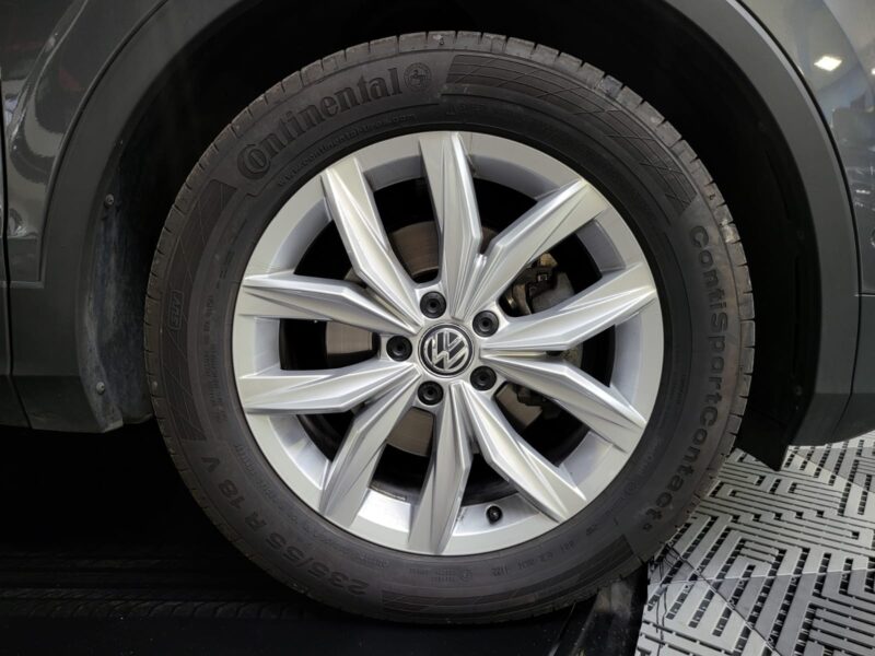 VOLKSWAGEN TIGUAN 2.0 TDI 150cv CARAT 4X4 DSG7 TOIT OUVRANT / APPLE & ANDROID / VIRTUAL COCKPIT