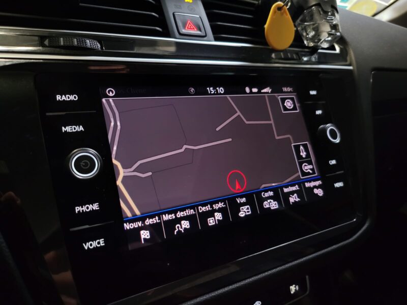 VOLKSWAGEN TIGUAN 2.0 TDI 150cv CARAT 4X4 DSG7 TOIT OUVRANT / APPLE & ANDROID / VIRTUAL COCKPIT