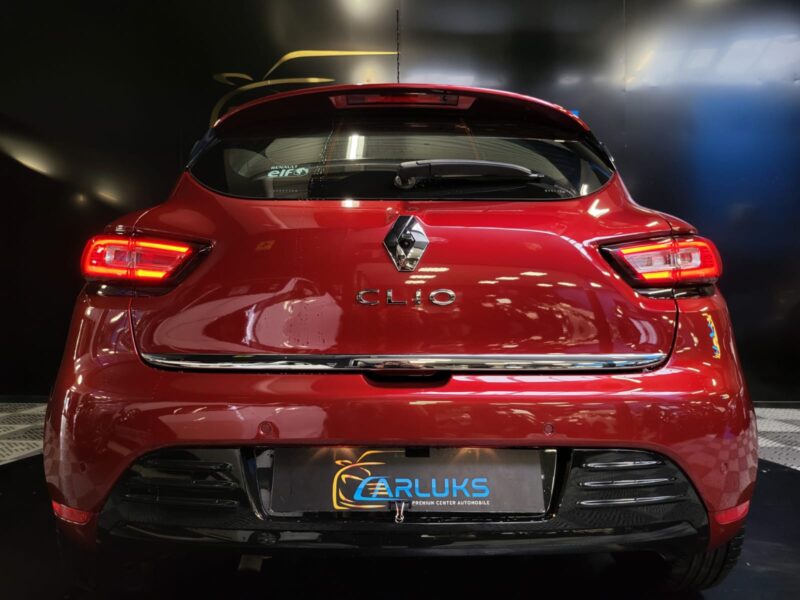 RENAULT CLIO IV 1.2 tce 120cv INTENSE / CARPLAY/ ANDROID AUTO / ENTRETIEN REAULT / 1 er MAIN