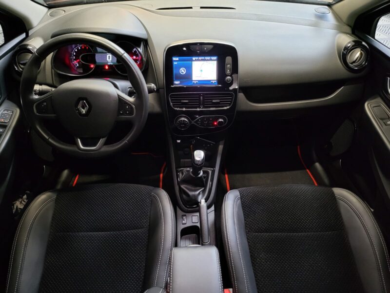 RENAULT CLIO IV 1.2 tce 120cv INTENSE / CARPLAY/ ANDROID AUTO / ENTRETIEN REAULT / 1 er MAIN